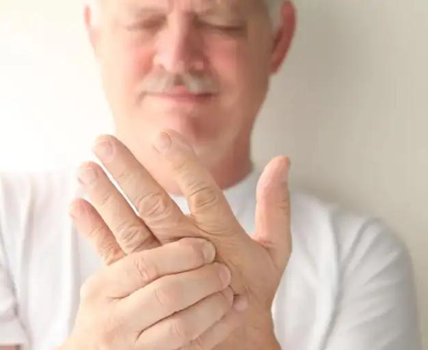 【收藏级】给血管“洗个热水澡”：6件小事，90%的人只做对一半！1️⃣第一