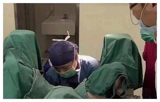 孕妈需要进行剖腹产, 产房外老公不同意, 医生看不下去了