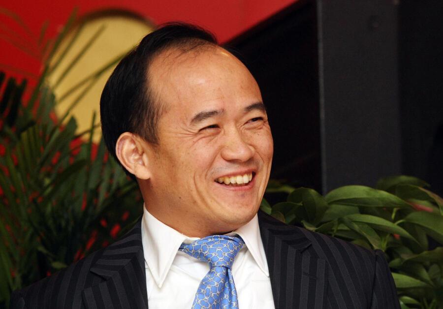 11月11日，湖北前首富兰世立在抖音发道歉声明，为去年7月对金龙鱼的不实言论致歉