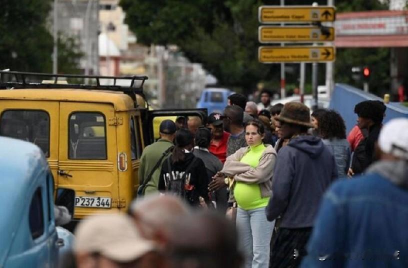 克里姆林宫称古巴燃料情况危急，批评美国封锁!路透莫斯科2月9日电——
