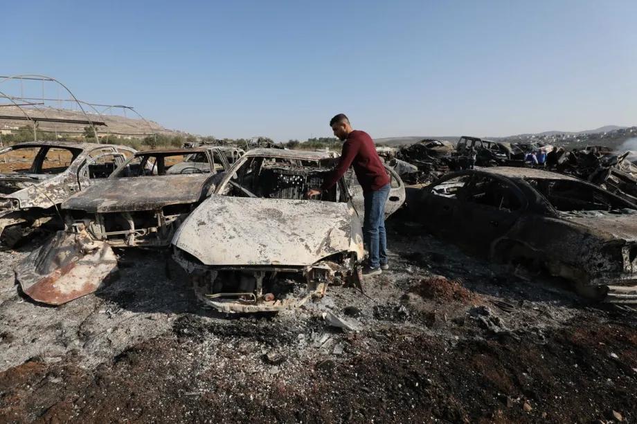 内塔尼亚胡说：“没有哪支军队像以色列军队那样，努力保护平民免受伤害。”他是12月