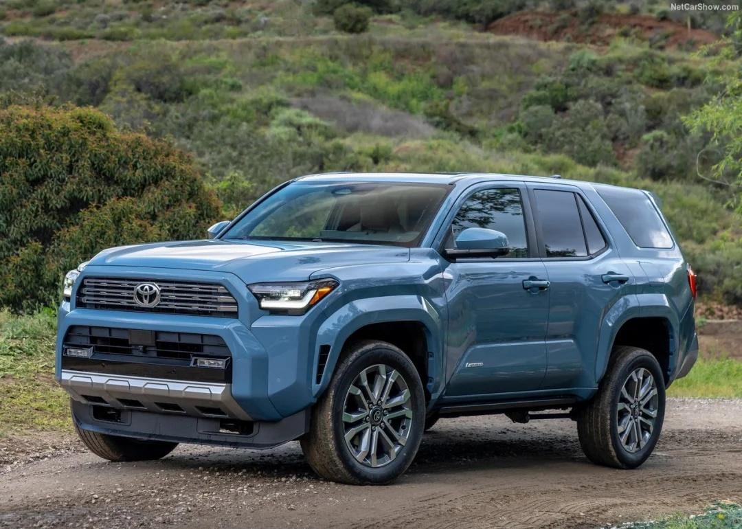 Toyota4Runner20252025款丰田4Runner（第六代，T