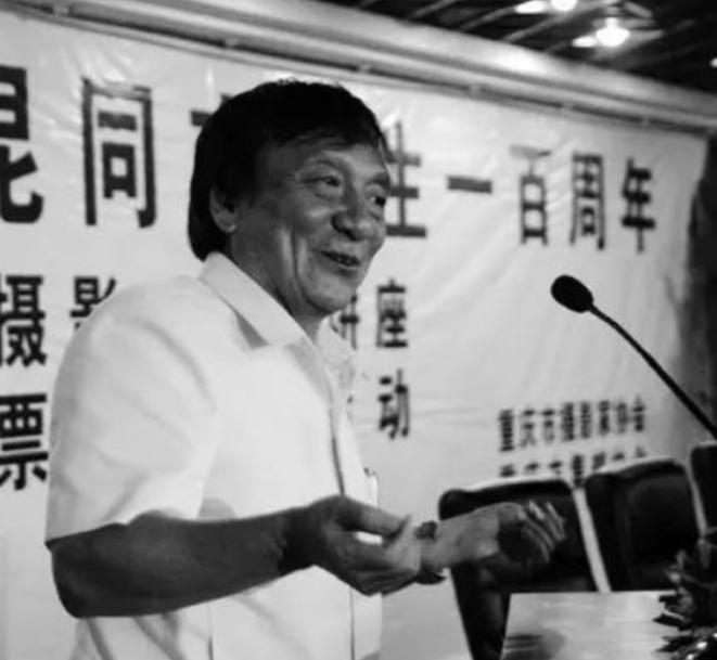1961年，杨尚昆的二儿子杨绍明，小时候很淘气，一直是中南海里的“孩子王”，就连