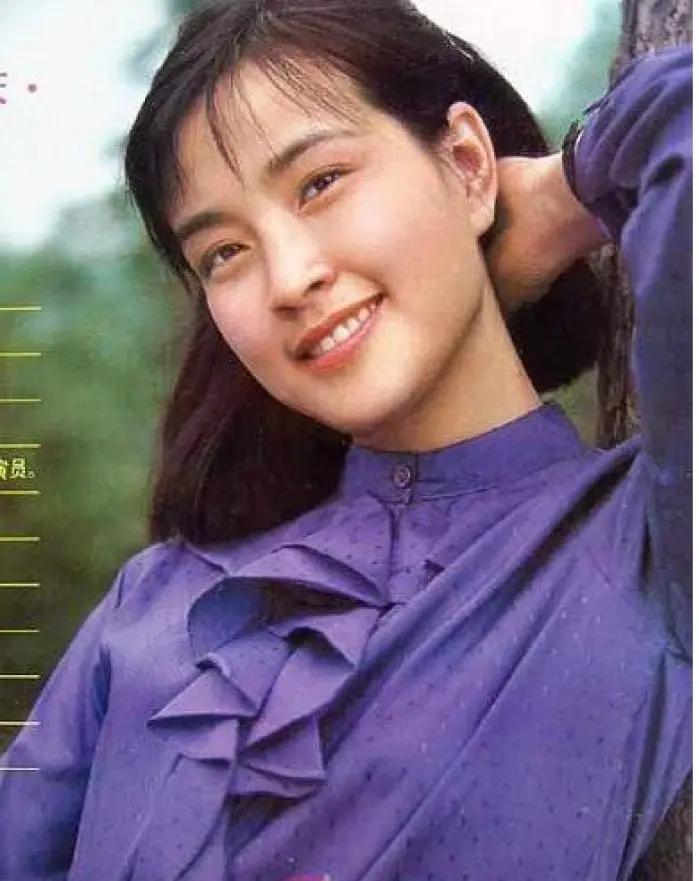 大众对刘晓庆的评价，两级分化，有人极度佩服，真心喜欢也有人始终反对感，不认可。