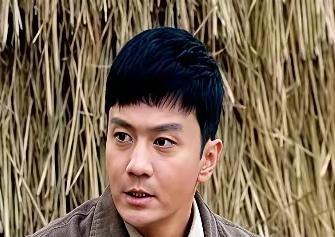 追剧《依依向北风》第23、24集，俞乐山承包的五金厂搞得红红火火，林主编安排王潇