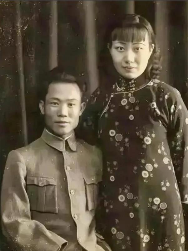 1925年，陈诚回老家奔丧。阔别七年的妻子，想和他同房。没想到刚上床，就被陈诚一