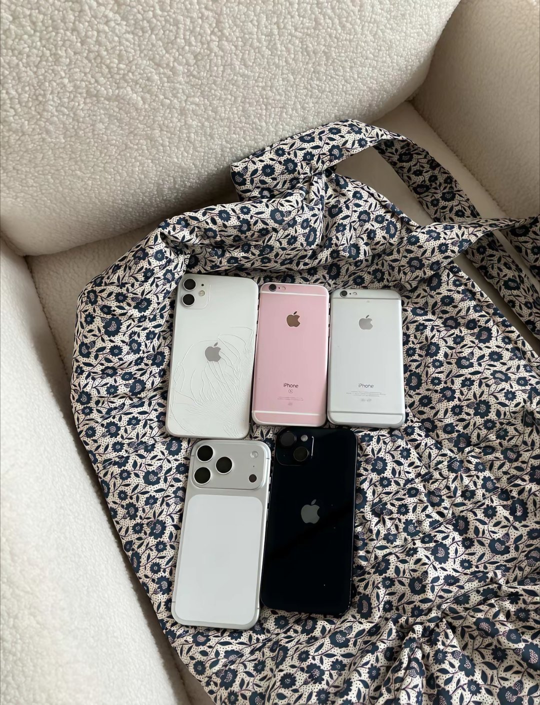 这些年苹果用下来还是iphone11最美丽。