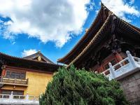 读懂人生三境：戒掉内耗，稳住心神才是立世的底气最近朋友圈被一段“人生三境”