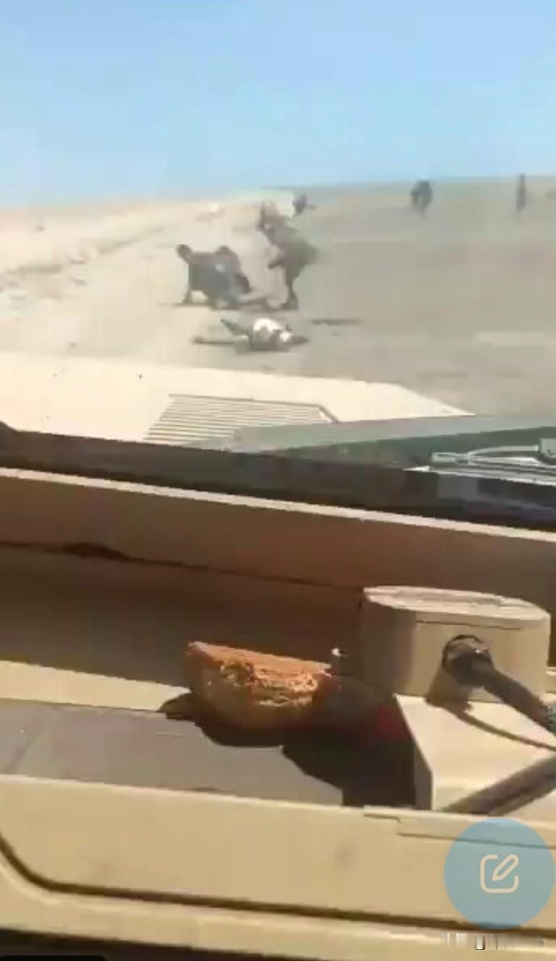 开火，一觉醒来，也门胡塞武装惨败，太惨了，也门胡塞武装士兵还没来得及进入战壕，就