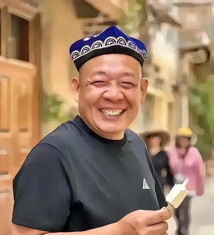 于东来的招人政策又引来了巨大的争论，因为胖东来要开新店了，而且胖东来拿出20%的