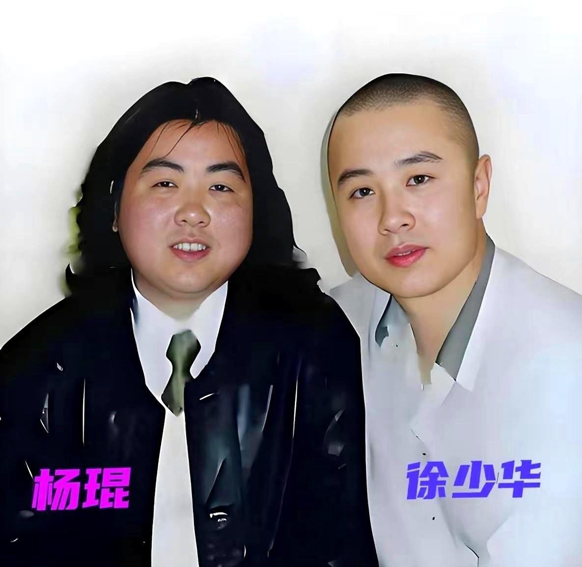 全网都在骂他老婆丑。女儿国国王朱琳的凝视成了经典，所有人心疼她错付深情。照片