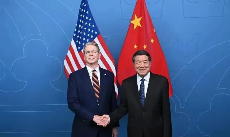 中美贸易会谈应该已经逐步超出了中美的正常经贸往来，会决定未来的世界格局。如今美国