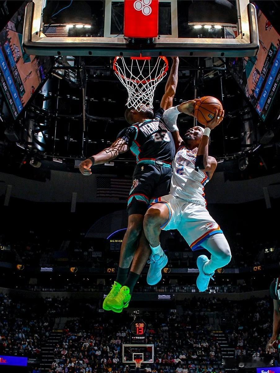 捍卫西部第一！雷霆114：100拿下灰熊，看看球员数据，谁是赢球功臣？！1、