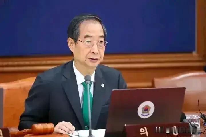 秋后算账有点狠！没想到韩国前总理韩徳诛居然一审获刑23年，让人惊讶！韩国中央