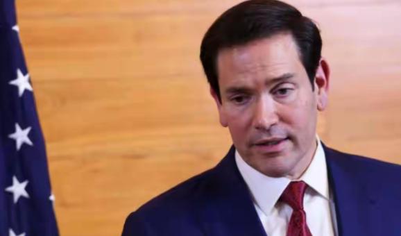 迟迟等不到中国撤回反制，这次卢比奥真的急了！ 最近这几天，卢比奥一边通告全球