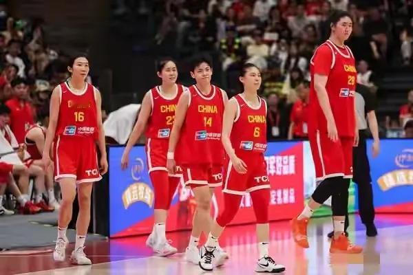 更新女篮亚洲杯小组赛积分榜；中国🇨🇳女篮——2胜0负，A组第1；澳大