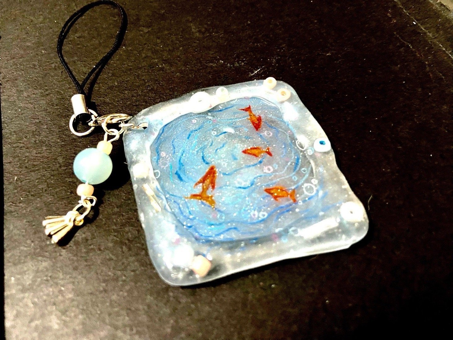 可是这条小🐟在乎🫧