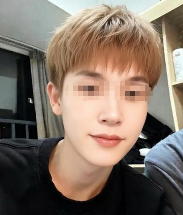 李志宇，25岁，阳光帅气，国内某顶尖985高校的研三学生，投出去的简历大多石沉大