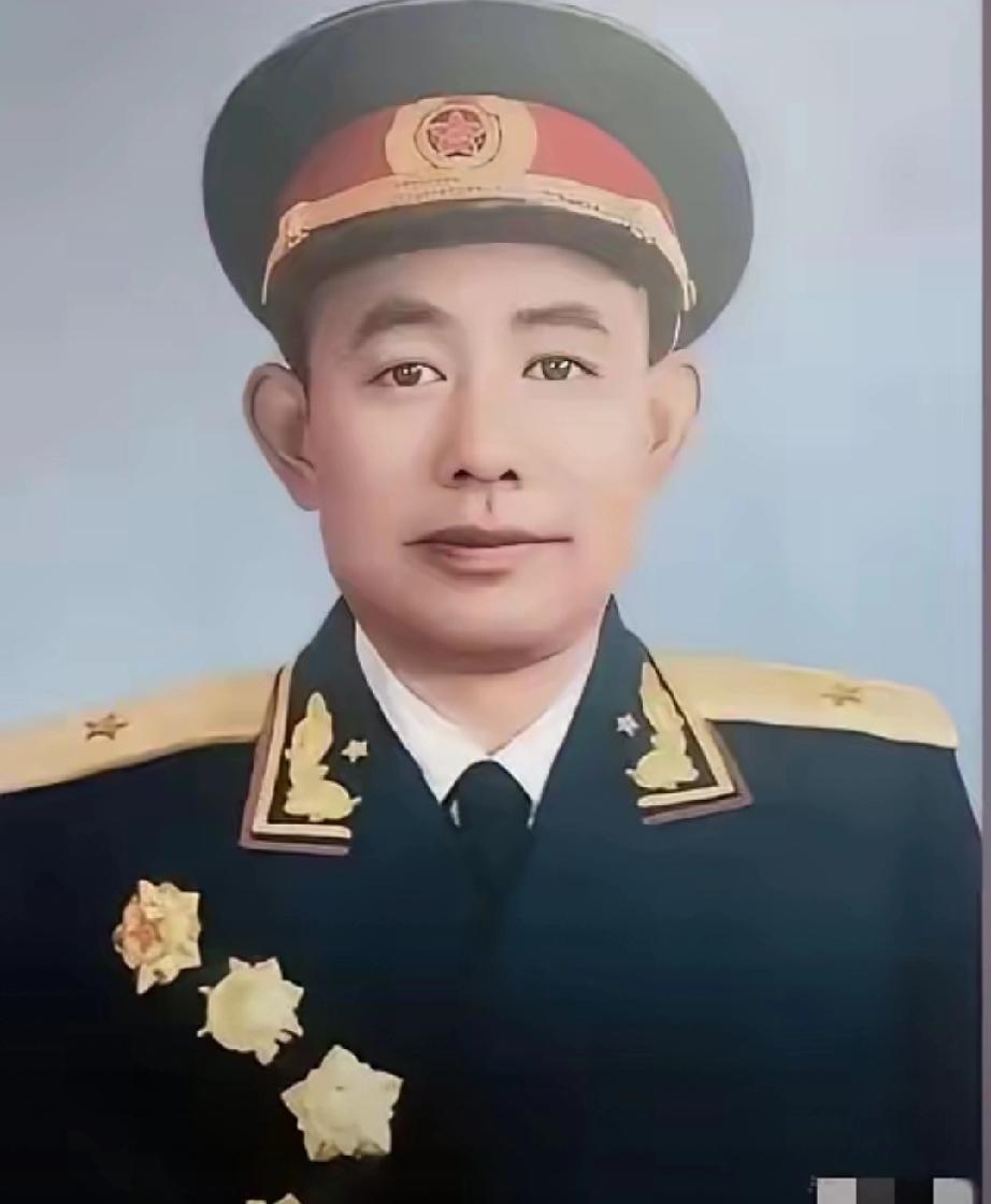 1951年，志愿军师长黄朝天违抗军令，率9000残兵掉头杀向3万美军，13天后李