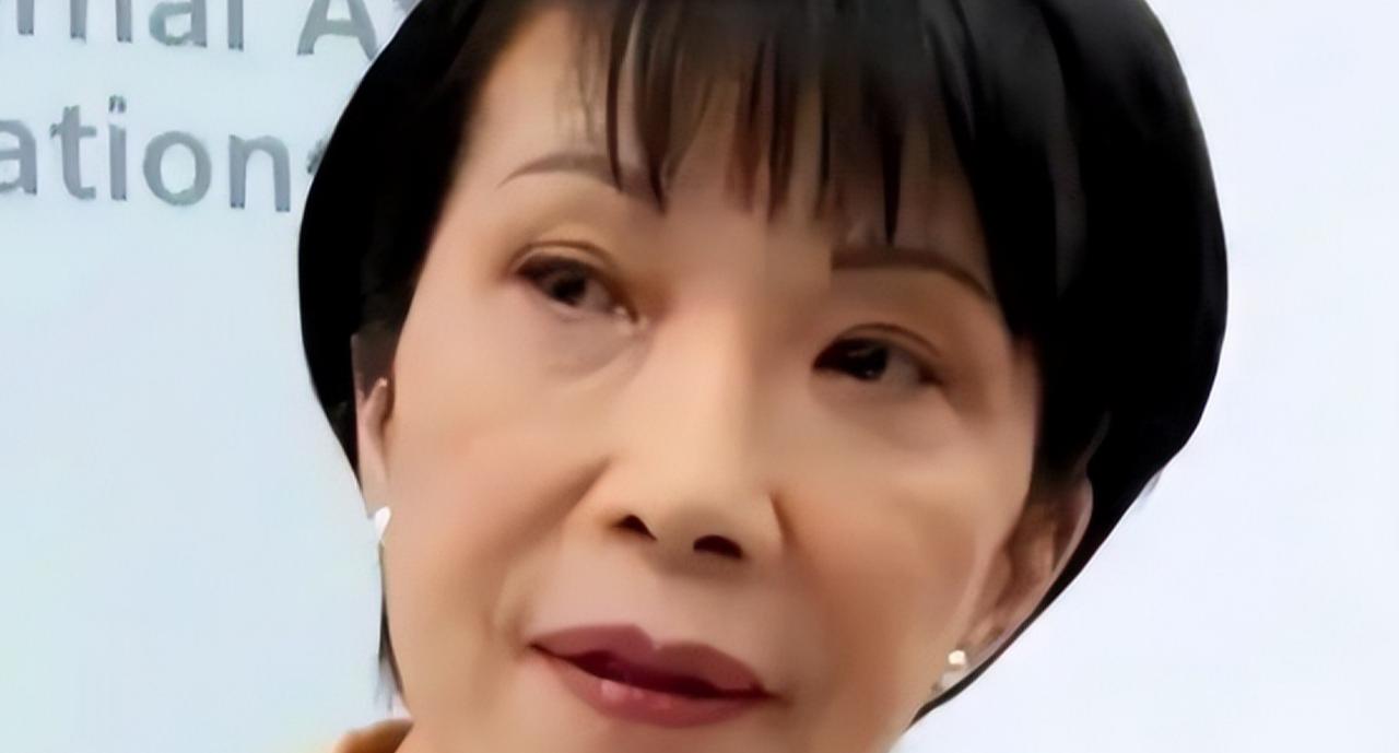 一个在日本的华人曾经说了一句意味深长的话，他的大概意思是，如今中国如果和日本开战