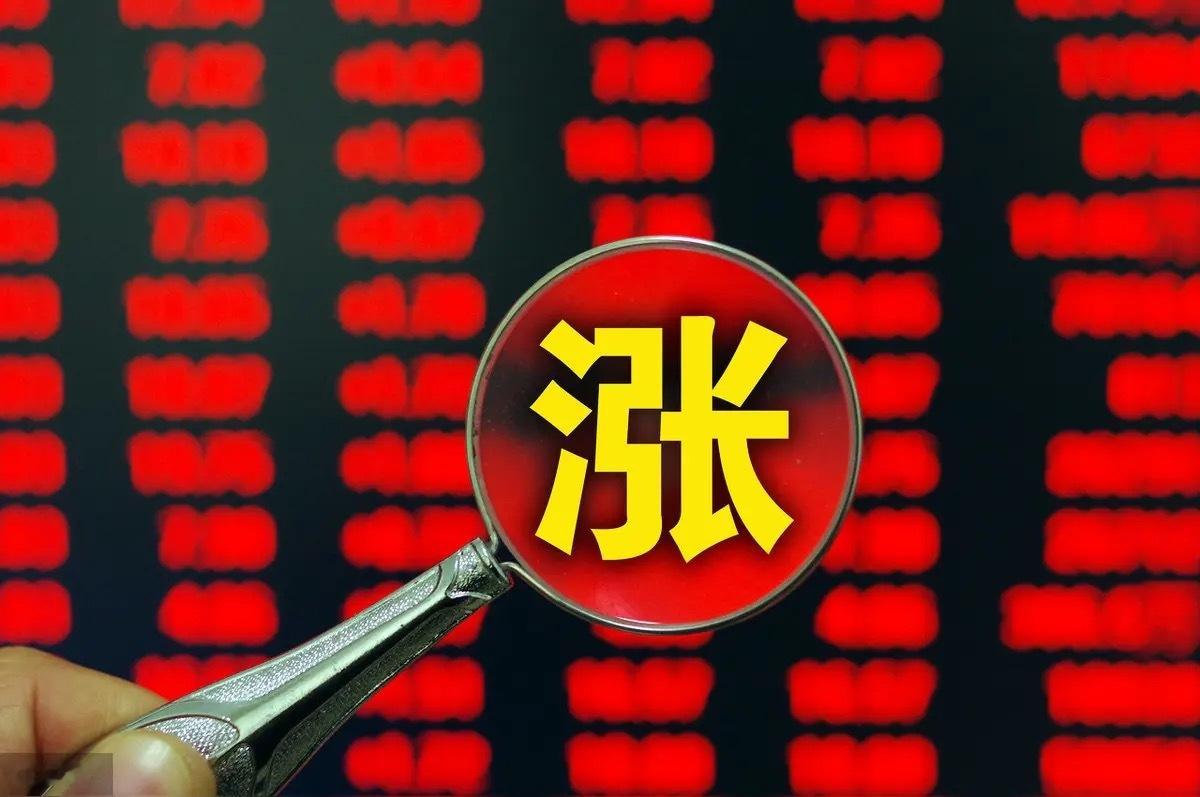 【男女炒股，差别真的太大了】炒股这么多年，我越来越发现，男人炒股和女人炒股，真的