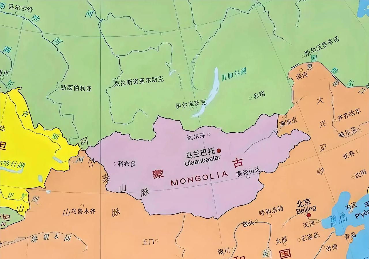 外蒙古这操作，估计韩国人都懵了。外蒙古庆祝建国2234年，仪式很盛大。这一套乱