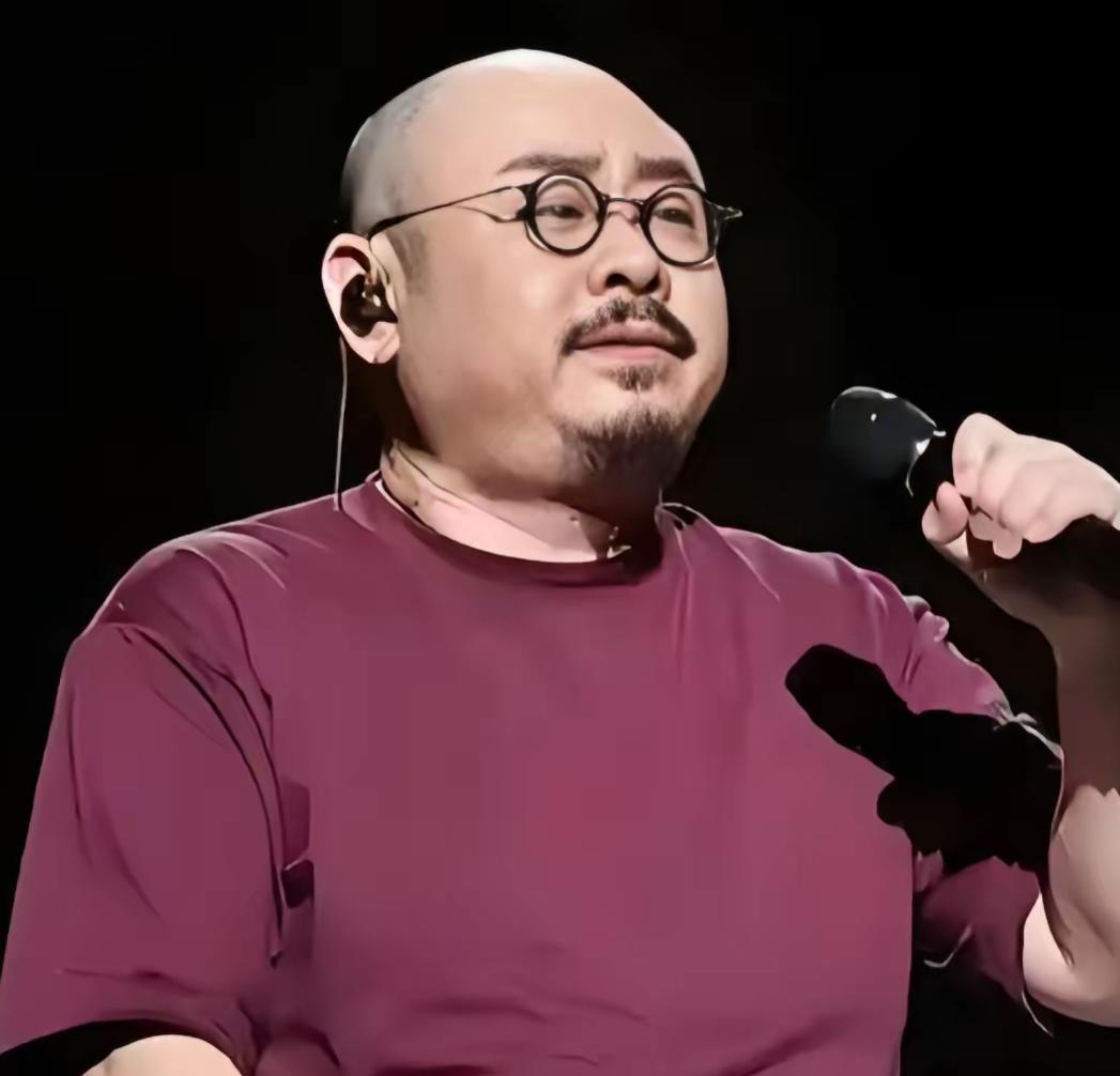 有人说真的搞不懂，刀郎演唱会被这么多人买票去看，我怎么觉得刀郎的嗓子不是多么好听
