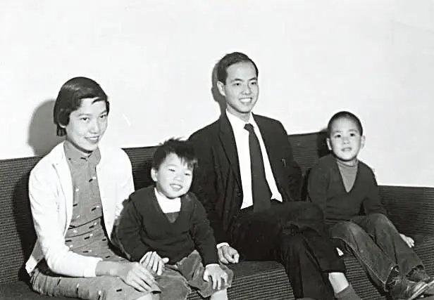 1957年，31岁的李政道与杨振宁获得诺贝尔物理学奖，李政道曾是第二次世界大战后