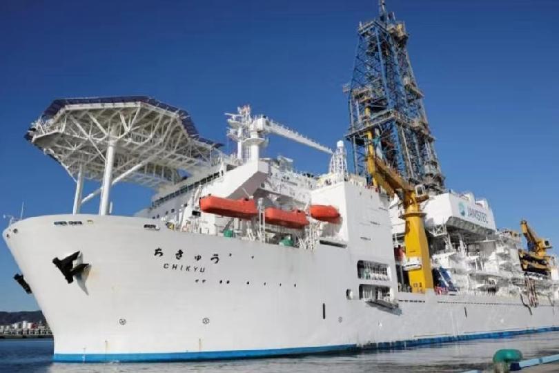 日本深海稀土试采获重大突破，储量1600万吨，但成本惊人！2月2日，路透社