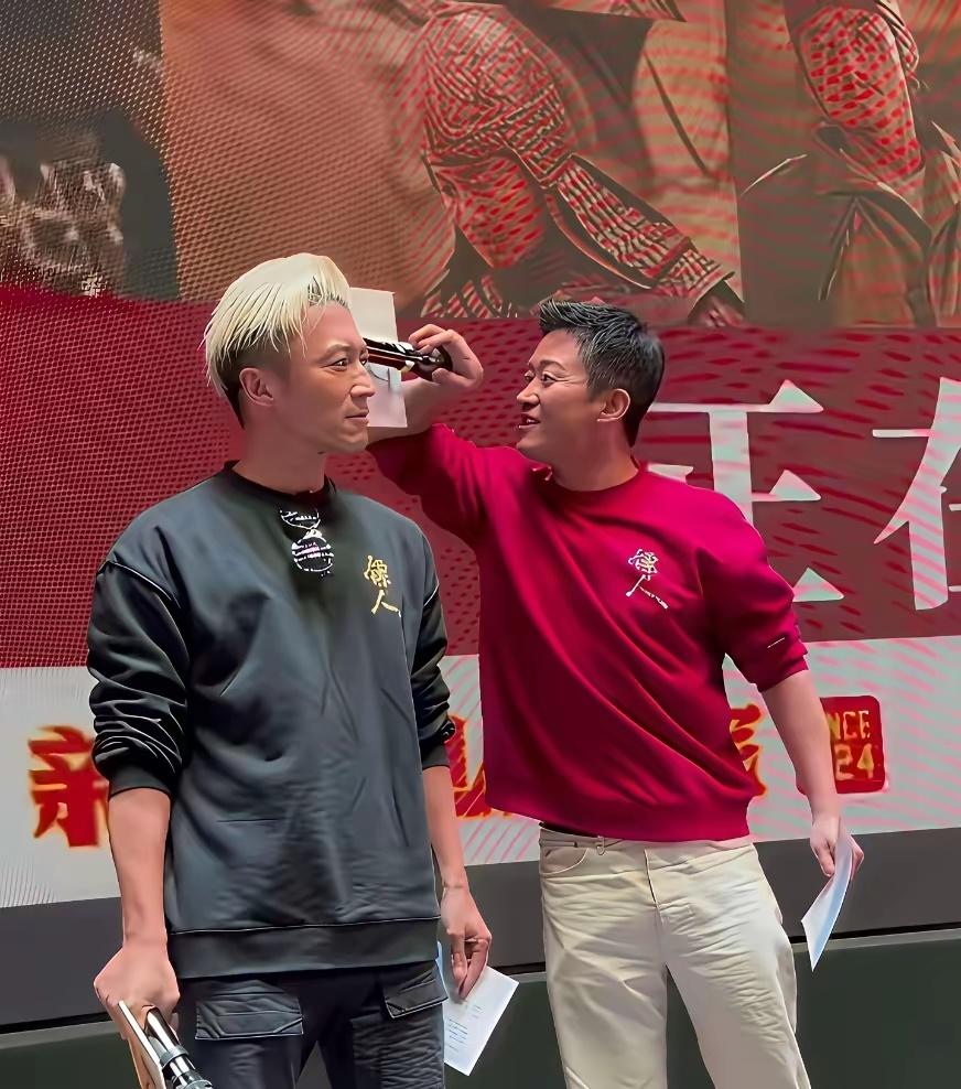 吴京这是真生气了吧看着青筋都爆出来了