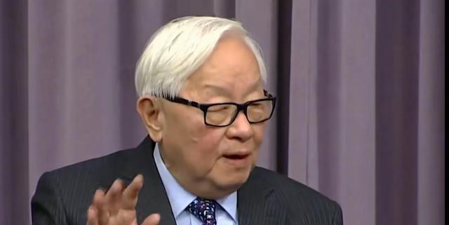 台积电创始人张仲谋曾在接受纽约时报专访时说：美国、荷兰、日本、韩国与台湾牢牢控制