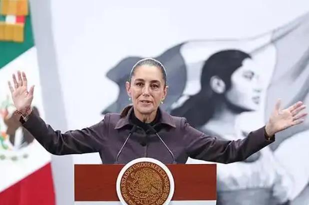 世界各国又一次把中国推向了中心舞台，中国宣布反制老美后立刻掀起了连锁反应：墨西哥