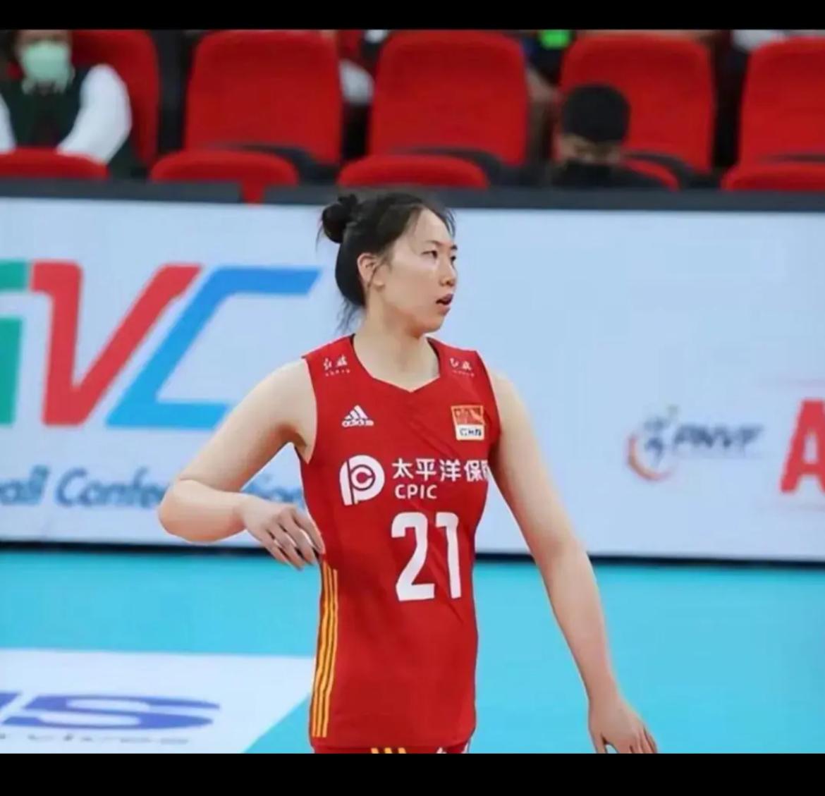 中国女排联赛第四轮，焦点比赛是今天晚上19点开始的天津女排对江苏女排。这是青春