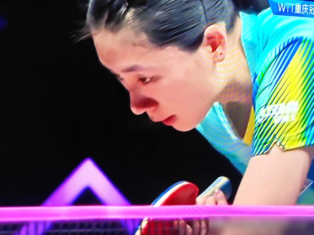 你敢信？曼谷赛场接发球瞬间，突然炸起一声喊：陈熠！我老婆喜欢你！喊声大到转