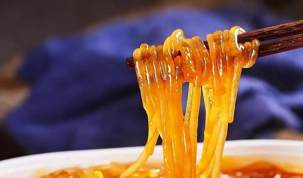 2023年，中国糖尿病患者超1.4亿人蜂拥吃黑豆控糖，谁知4种杂粮竟成隐形杀手，