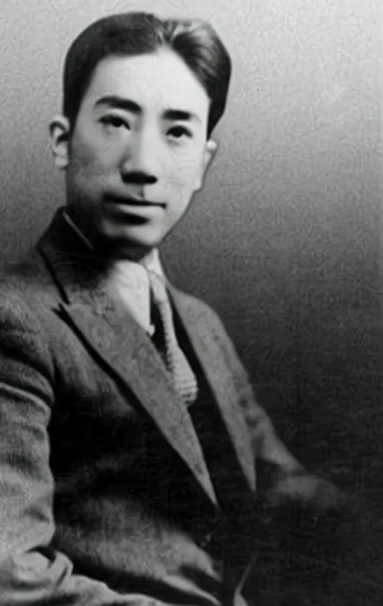 1941年的一个晚上，周志英与戴笠在床上你侬我侬时，再一次逼问戴笠：“你到底什么