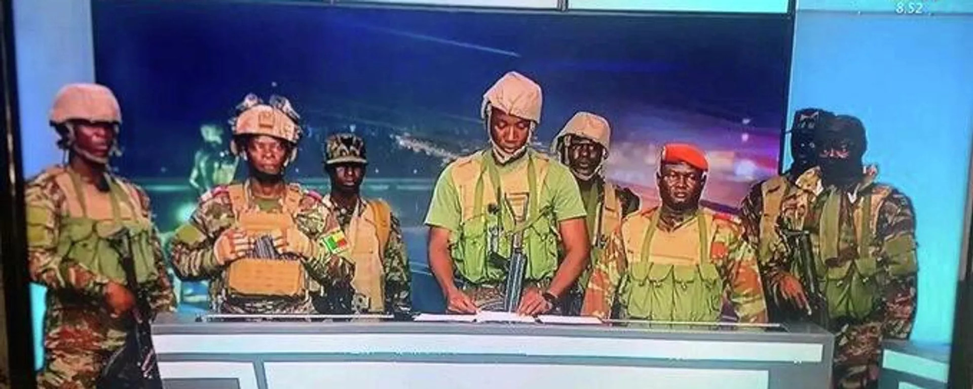 【贝宁军事，平静了！贝宁总统宣布已彻底清除叛乱分子】比勒陀利亚的贝宁总统帕特里