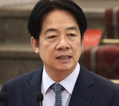 8月22日，《联合报》报道:“赖清德周四称，未来还将加大军费投入，在明年3.32