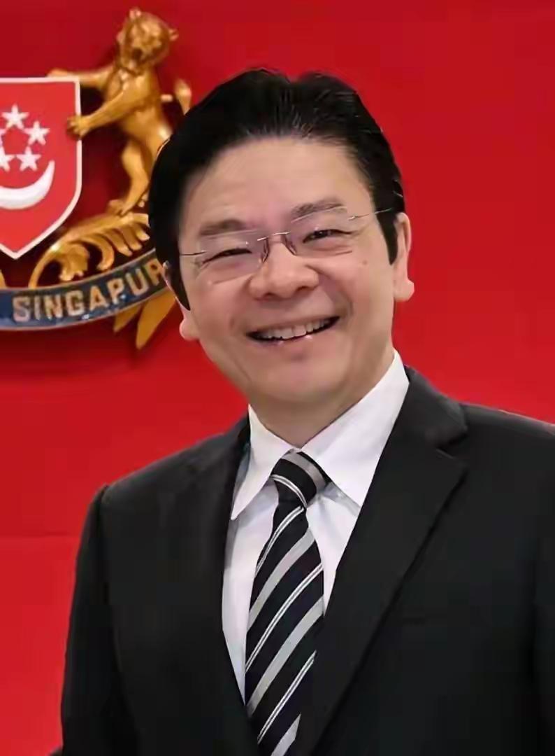 新加坡终于坐不住了，它被中国的海陆多面化布局，切实切中了软肋。简单说，它可能