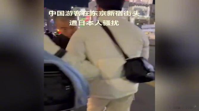 近日，日本大阪和东京接连发生针对中国公民的暴力事件，引发广泛关注。大阪一名中