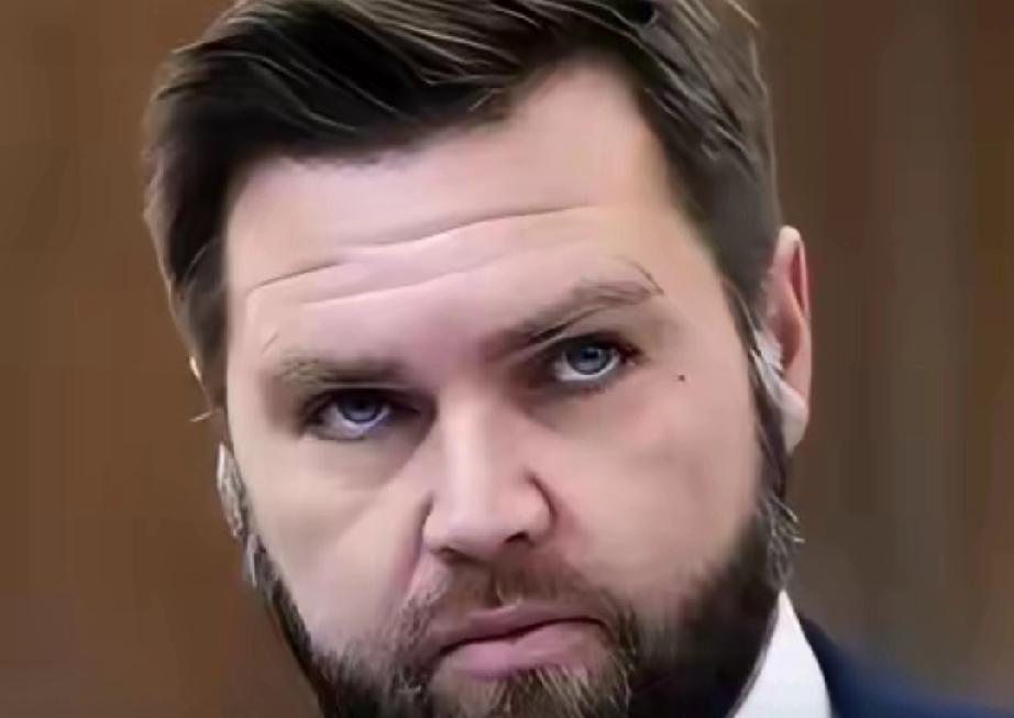 万斯与特朗普之间的差距有多大？就这么说吧，万斯一旦上台，美国很有可能会迎来翻天覆