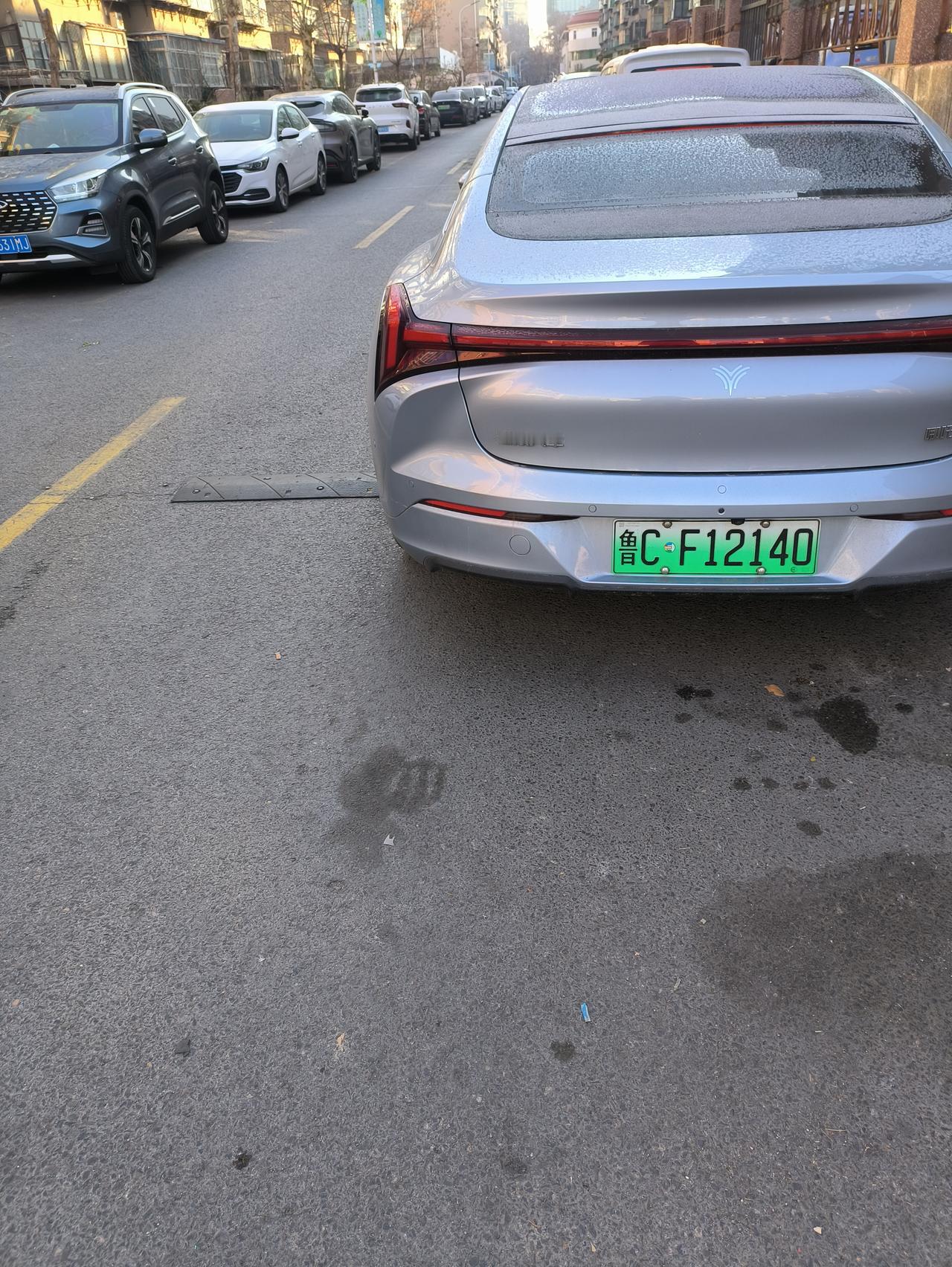 在山东淄博这种中小城市有车就算是有钱人吗？其实到各种老旧小区看一看，车也都是排