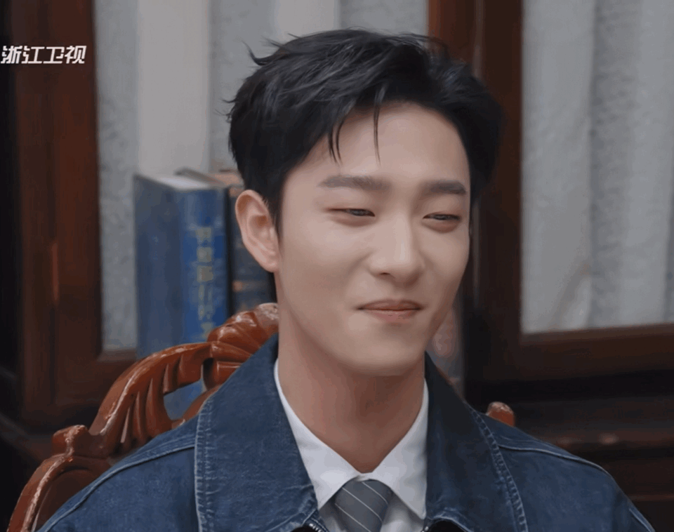 姚冠宇被刘涛贴脸说笑场原来在这笑场名场面太有趣！演戏忍不住破功被刘涛一眼看穿，