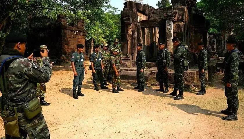 去非洲赚钱是交智商税还是捡黄金？中国老板扎堆淘金的真相都说非洲穷得叮当响，为