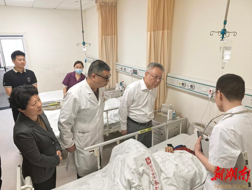 湖南省委书记沈晓明: 尽快查明烟花厂爆炸事故原因, 依法严肃追究责任