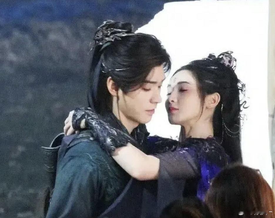 暗河传真是cp大乱斗，这你受得了？​​​
