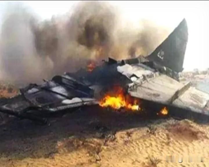 5000公里预警雷达被摧毁了，是事实吧，难道没有土兵守雷达站！c-130加油机