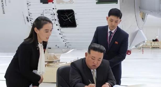 金正恩治下的朝鲜发生重大变化，事关金与正，金正恩做出决定朝中社那边放出消息，