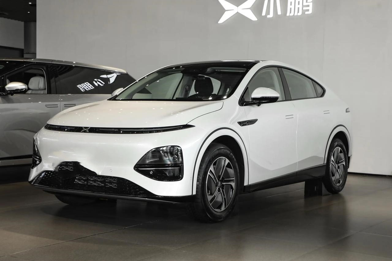 决赛圈了，小鹏G6580pro和极氪7X磷酸铁锂605续航版