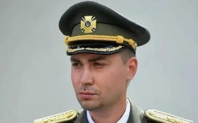 一针见血，乌克兰情报局总局长在采访中表示：如果不是俄乌战争的爆发，俄罗斯不会这么